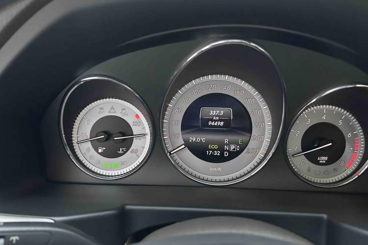 Used Mercedes-Benz GLK-Class 2014 GLK 200 Standard Model Instrument Cluster