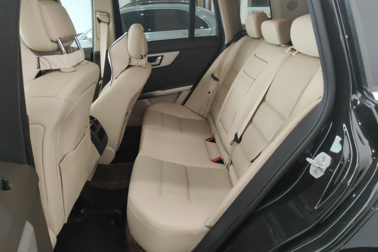 Used Mercedes-Benz GLK-Class 2014 GLK 200 Standard Model Interior 4