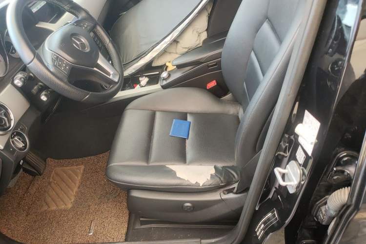 Used Mercedes-Benz GLK-Class 2014 GLK 260 4MATIC Dynamic Model Left Front Seat