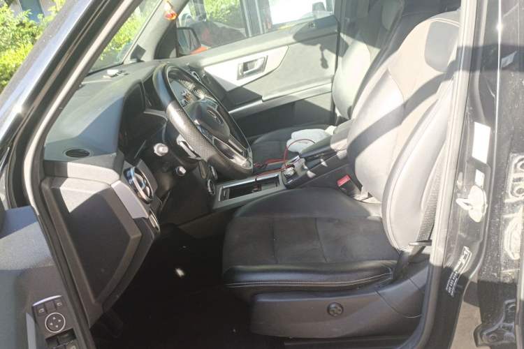 Used Mercedes-Benz GLK-Class 2014 GLK 200 Standard Model Left Front Seat
