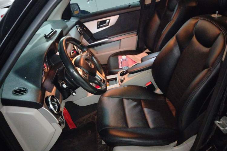 Used Mercedes-Benz GLK-Class 2014 GLK 200 Standard Model Left Front Seat