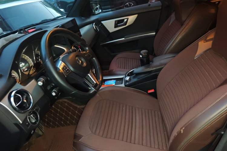 Used Mercedes-Benz GLK-Class 2014 GLK 200 Standard Model Left Front Seat