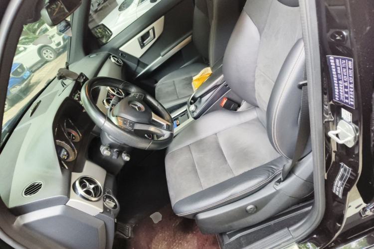 Used Mercedes-Benz GLK-Class 2014 GLK 200 Standard Model Left Front Seat