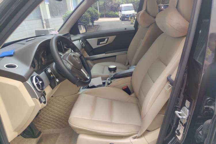 Used Mercedes-Benz GLK-Class 2014 GLK 260 4MATIC Dynamic Model Left Front Seat