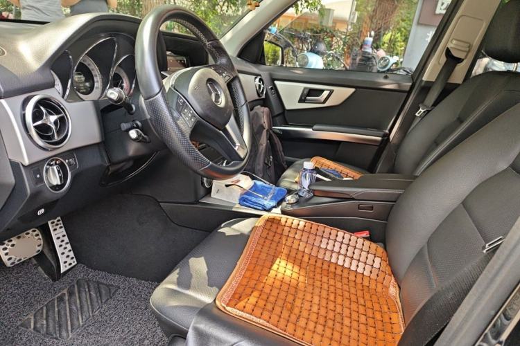 Used Mercedes-Benz GLK-Class 2014 GLK 260 4MATIC Dynamic Model Left Front Seat