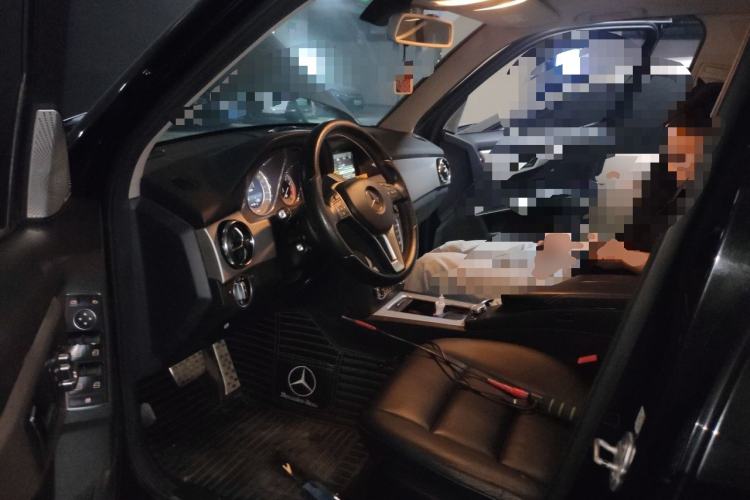 Used Mercedes-Benz GLK-Class 2014 GLK 260 4MATIC Dynamic Model Left Front Seat