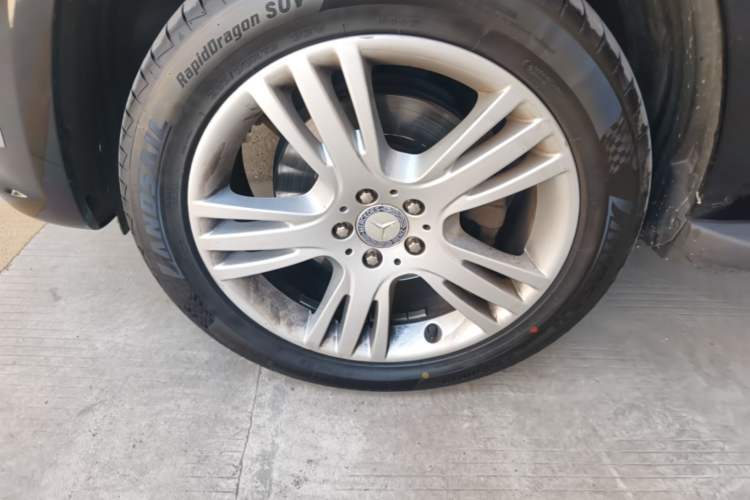 Used Mercedes-Benz GLK-Class 2014 GLK 200 Standard Model Left Front Wheel Hub