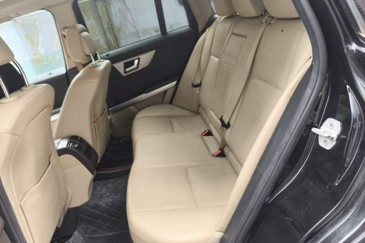 Used Mercedes-Benz GLK-Class 2014 GLK 260 4MATIC Dynamic Model Left Rear Seat