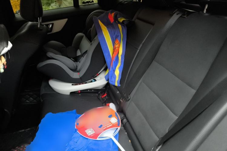 Used Mercedes-Benz GLK-Class 2014 GLK 200 Standard Model Left Rear Seat
