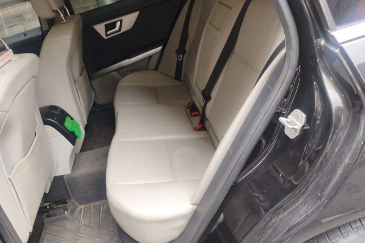 Used Mercedes-Benz GLK-Class 2014 GLK 260 4MATIC Dynamic Model Left Rear Seat