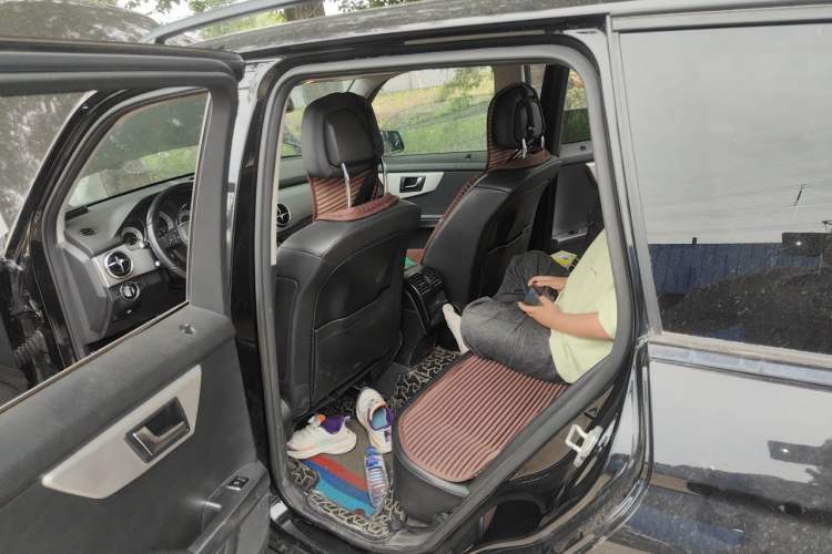 Used Mercedes-Benz GLK-Class 2014 GLK 260 4MATIC Dynamic Model Left Rear Seat