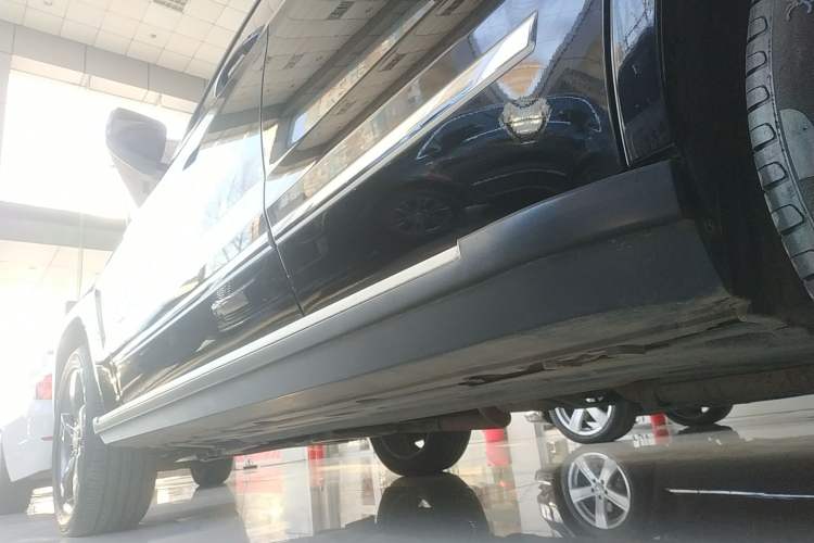 Used Mercedes-Benz GLK-Class 2014 GLK 200 Standard Model Left Side Sill