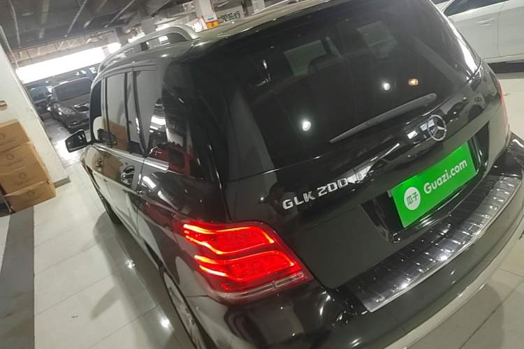 Used Mercedes-Benz GLK-Class 2014 GLK 200 Standard Model Rear Left 45 Deg