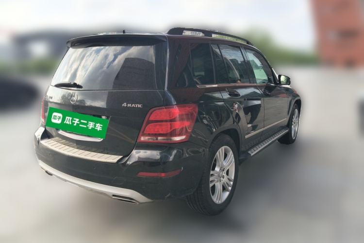 Used Mercedes-Benz GLK-Class 2014 GLK 260 4MATIC Dynamic Model Rear Right 45 Deg
