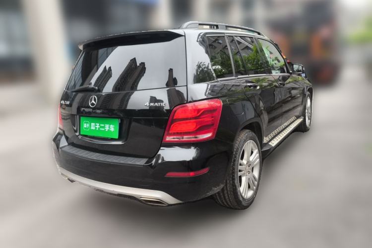 Used Mercedes-Benz GLK-Class 2014 GLK 260 4MATIC Dynamic Model Rear Right 45 Deg
