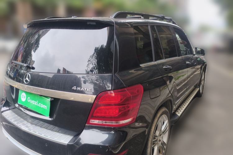 Used Mercedes-Benz GLK-Class 2014 GLK 260 4MATIC Dynamic Model Rear Right 45 Deg