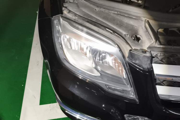 Used Mercedes-Benz GLK-Class 2014 GLK 200 Standard Model Right Front Headlight