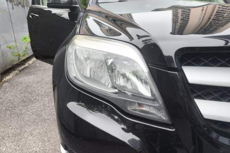 Used Mercedes-Benz GLK-Class 2014 GLK 260 4MATIC Dynamic Model Right Front Headlight