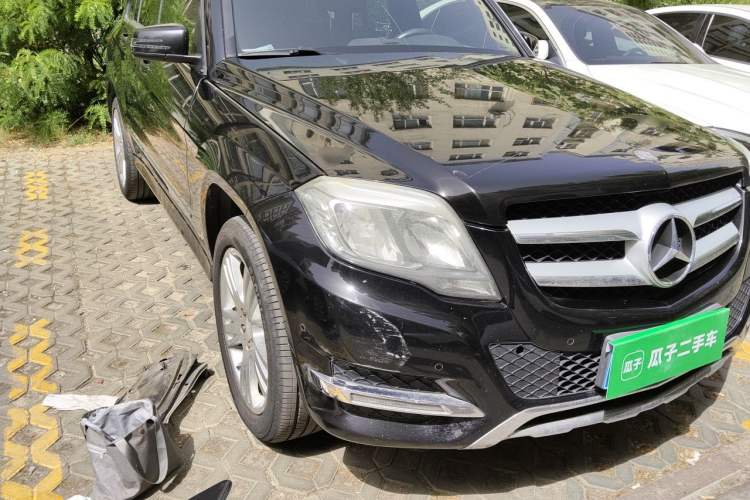 Used Mercedes-Benz GLK-Class 2014 GLK 200 Standard Model Right Front Headlight