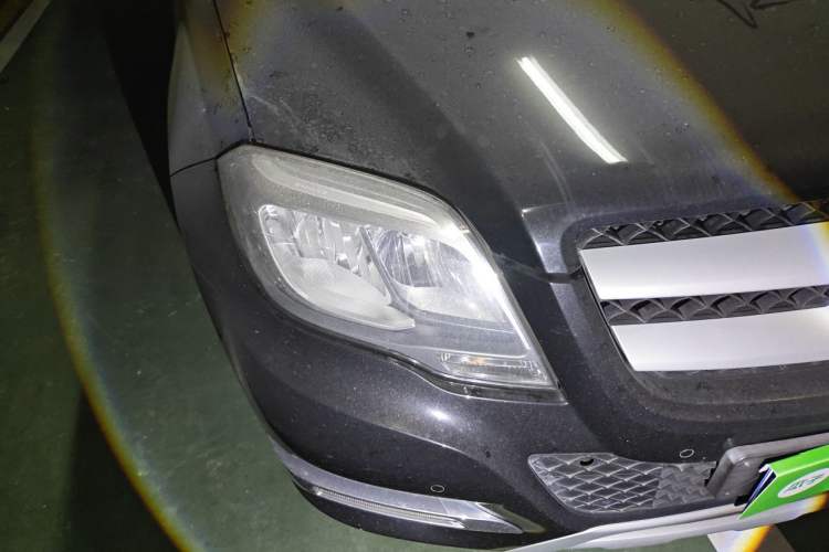 Used Mercedes-Benz GLK-Class 2014 GLK 260 4MATIC Dynamic Model Right Front Headlight