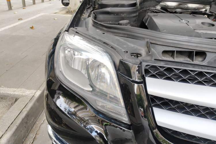 Used Mercedes-Benz GLK-Class 2014 GLK 260 4MATIC Dynamic Model Right Front Headlight