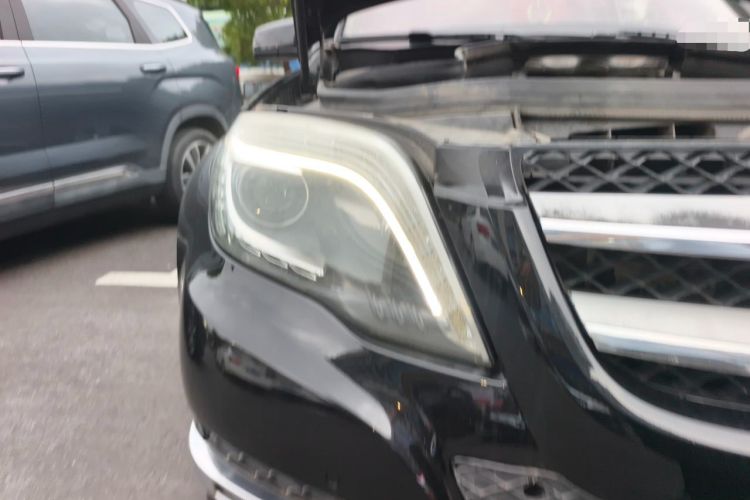 Used Mercedes-Benz GLK-Class 2014 GLK 260 4MATIC Dynamic Model Right Front Headlight