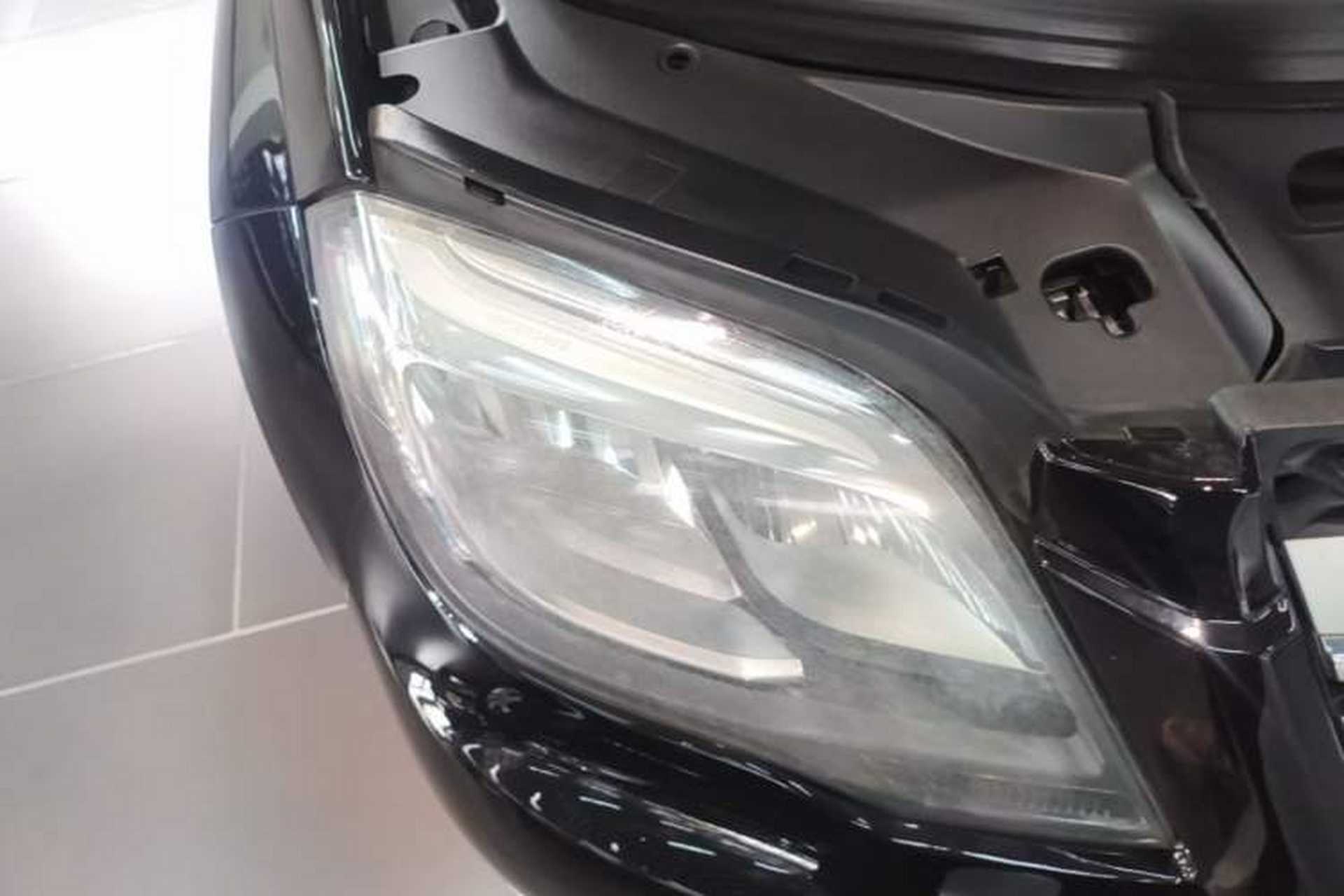 Used Mercedes-Benz GLK-Class 2014 GLK 200 Standard Model Right Front Headlight