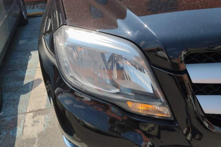 Used Mercedes-Benz GLK-Class 2014 GLK 260 4MATIC Dynamic Model Right Front Headlight