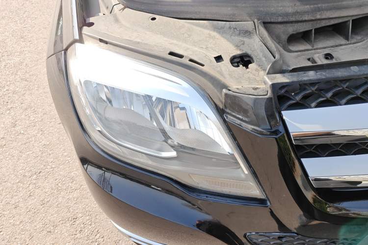 Used Mercedes-Benz GLK-Class 2014 GLK 200 Standard Model Right Front Headlight