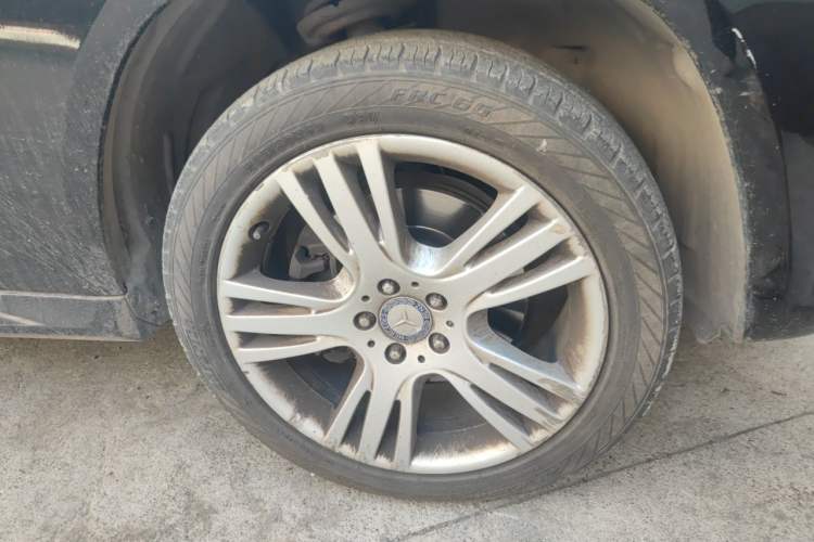 Used Mercedes-Benz GLK-Class 2014 GLK 260 4MATIC Dynamic Model Right Front Wheel Hub