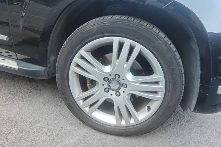 Used Mercedes-Benz GLK-Class 2014 GLK 200 Standard Model Right Front Wheel Hub