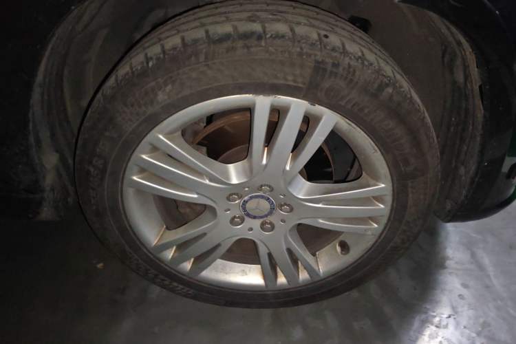 Used Mercedes-Benz GLK-Class 2014 GLK 260 4MATIC Dynamic Model Right Front Wheel Hub