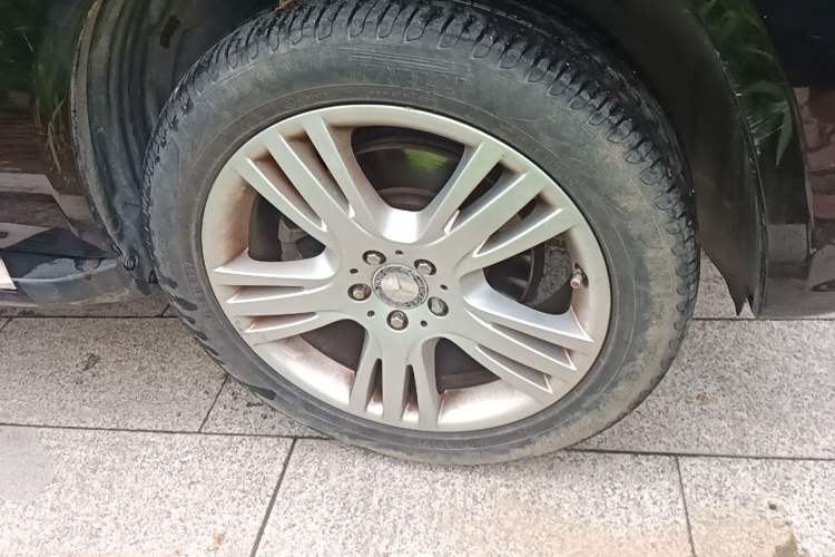 Used Mercedes-Benz GLK-Class 2014 GLK 200 Standard Model Right Front Wheel Hub