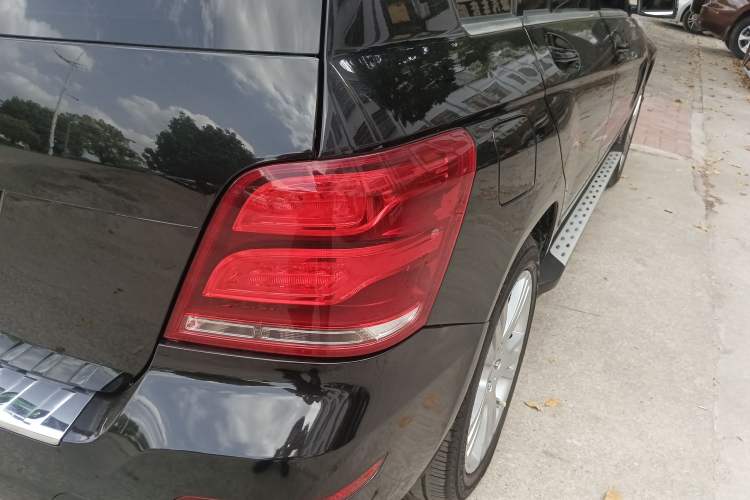 Used Mercedes-Benz GLK-Class 2014 GLK 200 Standard Model Right Rear Taillight