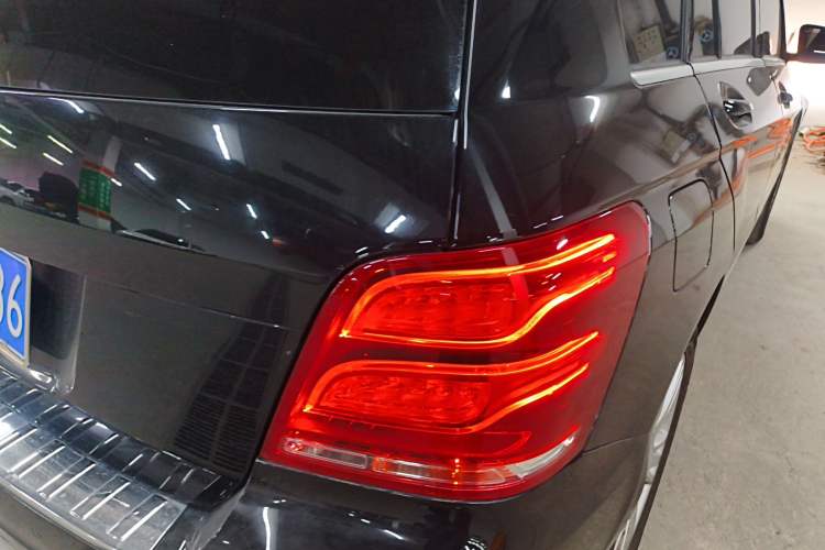 Used Mercedes-Benz GLK-Class 2014 GLK 200 Standard Model Right Rear Taillight