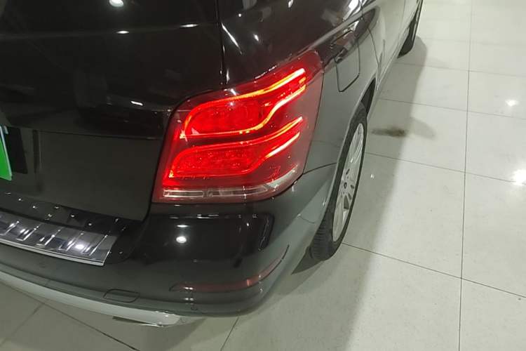 Used Mercedes-Benz GLK-Class 2014 GLK 200 Standard Model Right Rear Taillight