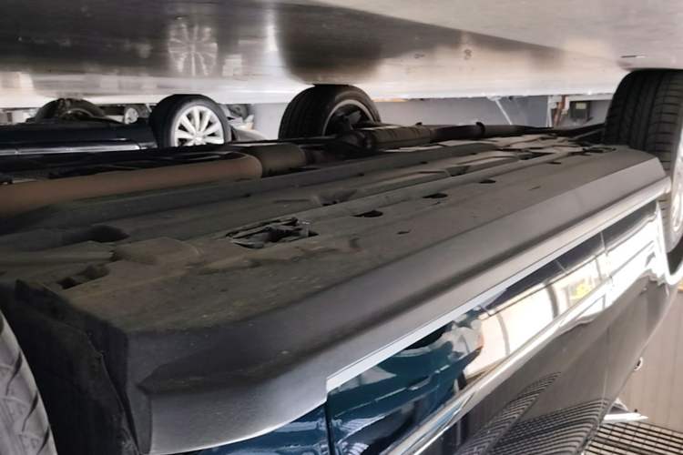 Used Mercedes-Benz GLK-Class 2014 GLK 200 Standard Model Right Side Sill