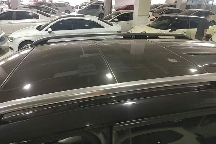 Used Mercedes-Benz GLK-Class 2014 GLK 200 Standard Model Roof