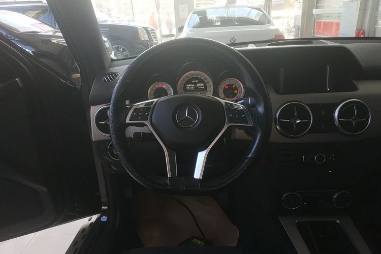 Used Mercedes-Benz GLK-Class 2014 GLK 200 Standard Model Steering Wheel