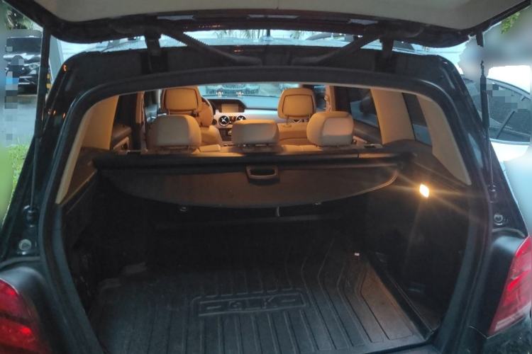 Used Mercedes-Benz GLK-Class 2014 GLK 260 4MATIC Dynamic Model Trunk