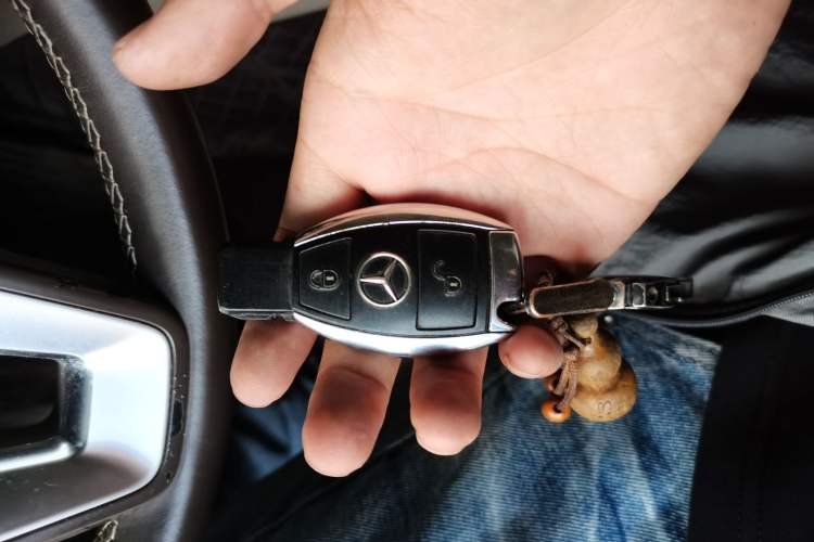 Used Mercedes-Benz GLK-Class 2014 GLK 260 4MATIC Dynamic Model Vehicle Key