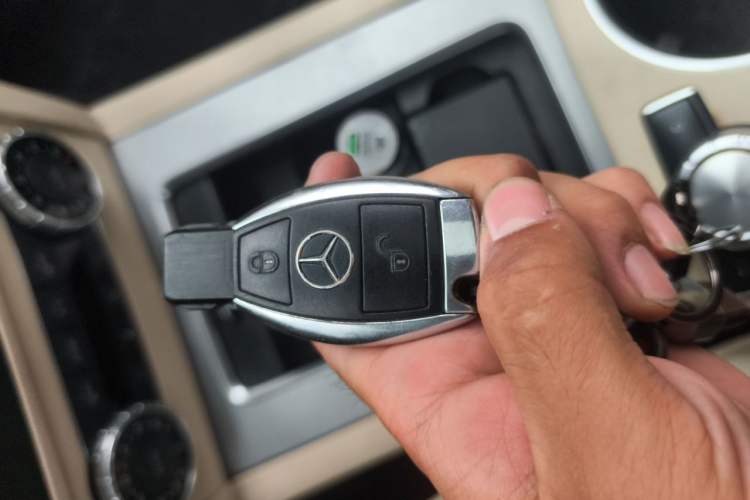 Used Mercedes-Benz GLK-Class 2014 GLK 260 4MATIC Dynamic Model Vehicle Key