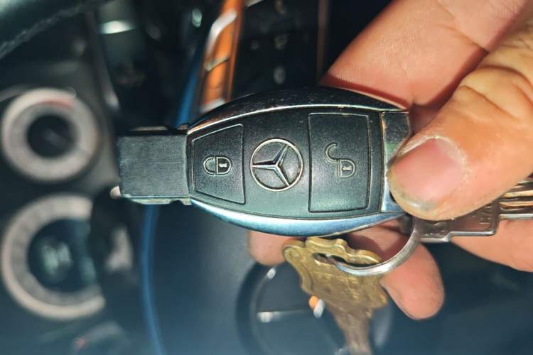Used Mercedes-Benz GLK-Class 2014 GLK 200 Standard Model Vehicle Key