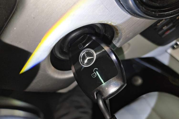 Used Mercedes-Benz GLK-Class 2014 GLK 260 4MATIC Dynamic Model Vehicle Key