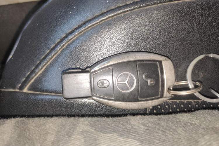 Used Mercedes-Benz GLK-Class 2014 GLK 200 Standard Model Vehicle Key