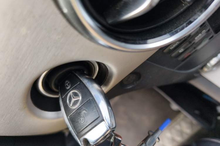 Used Mercedes-Benz GLK-Class 2014 GLK 200 Standard Model Vehicle Key