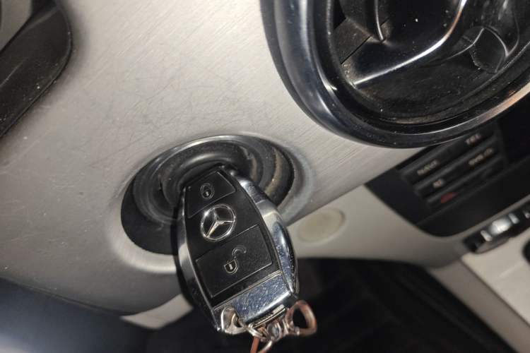 Used Mercedes-Benz GLK-Class 2014 GLK 260 4MATIC Dynamic Model Vehicle Key