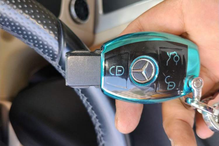 Used Mercedes-Benz GLK-Class 2014 GLK 200 Standard Model Vehicle Key
