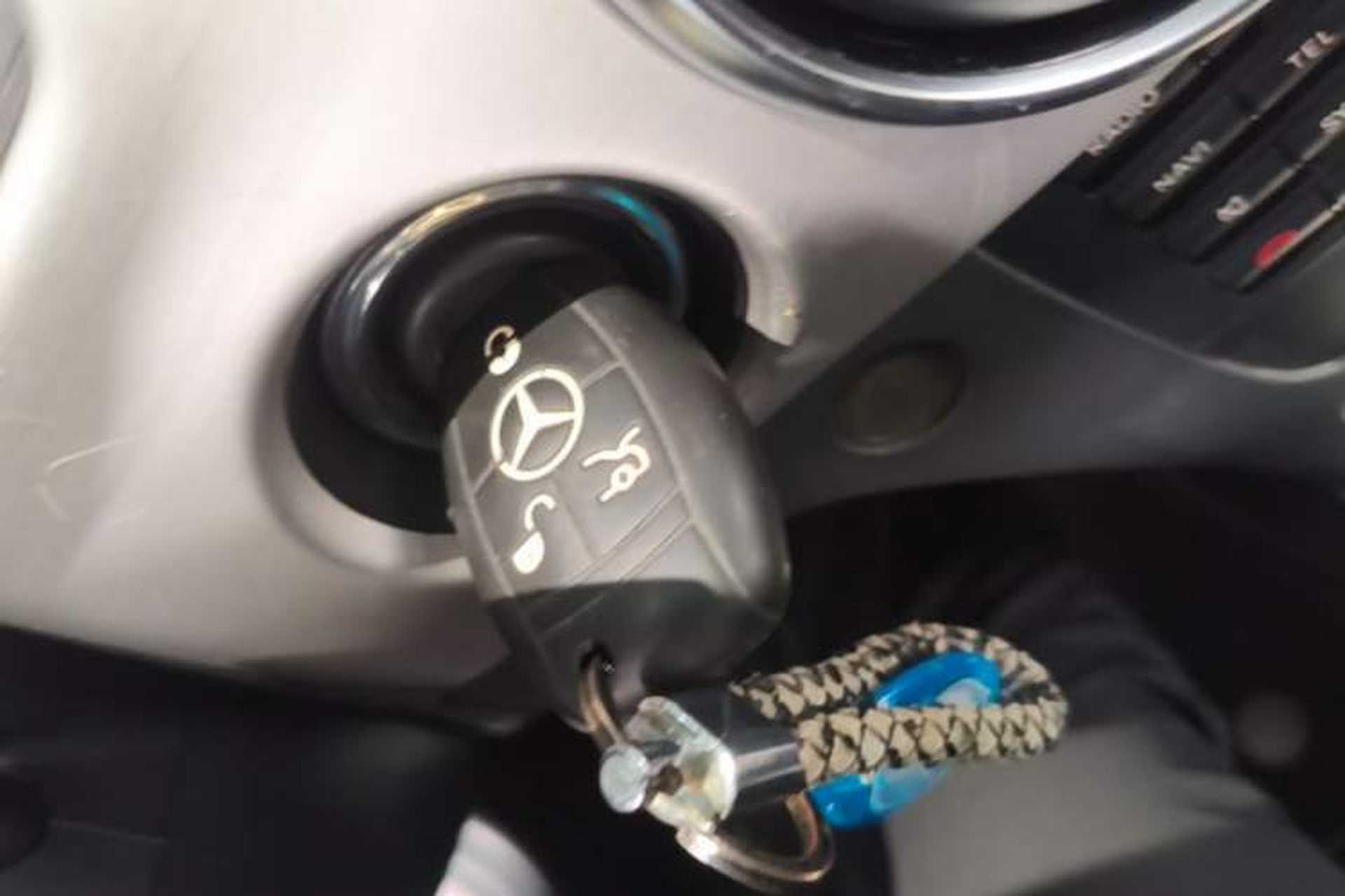 Used Mercedes-Benz GLK-Class 2014 GLK 200 Standard Model Vehicle Key