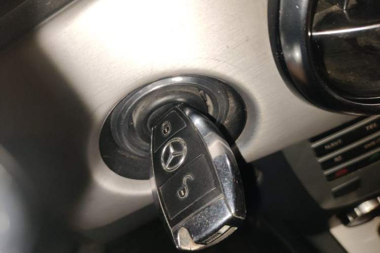 Used Mercedes-Benz GLK-Class 2014 GLK 260 4MATIC Dynamic Model Vehicle Key